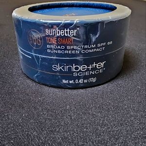 Skinbetter- sunbetter Tone Smart spf 68 compact